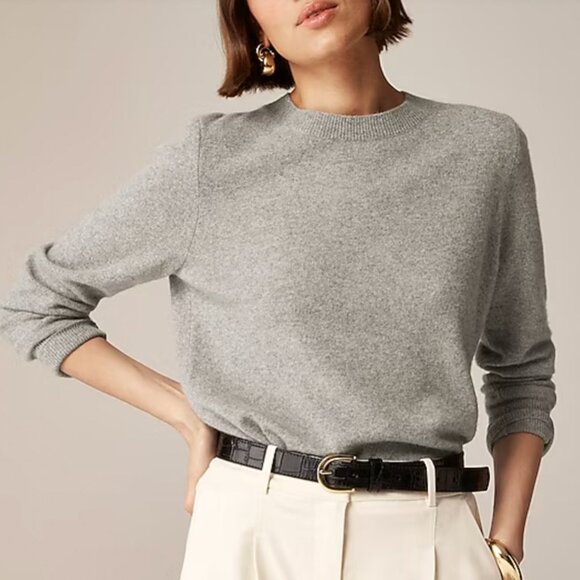 J. Crew Sweaters - NWT J. Crew Cashmere Classic Fit Crewneck Sweater Womens XXS Heather Ash BA400